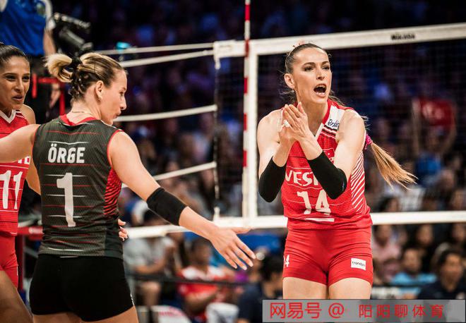 俄罗斯国家队获胜,土耳其队频频犯错的简单介绍 俄罗斯国家队获胜,土耳其队频频犯错的简单介绍