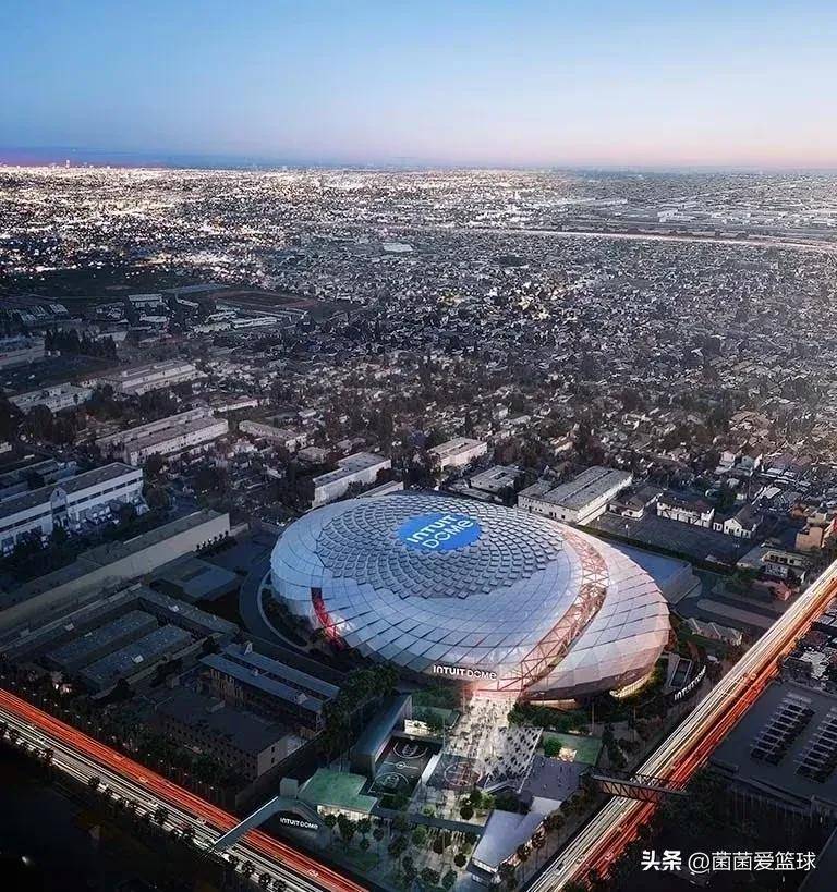 美国队主场胜利,稳居前列位置 美国队主场胜利,稳居前列位置