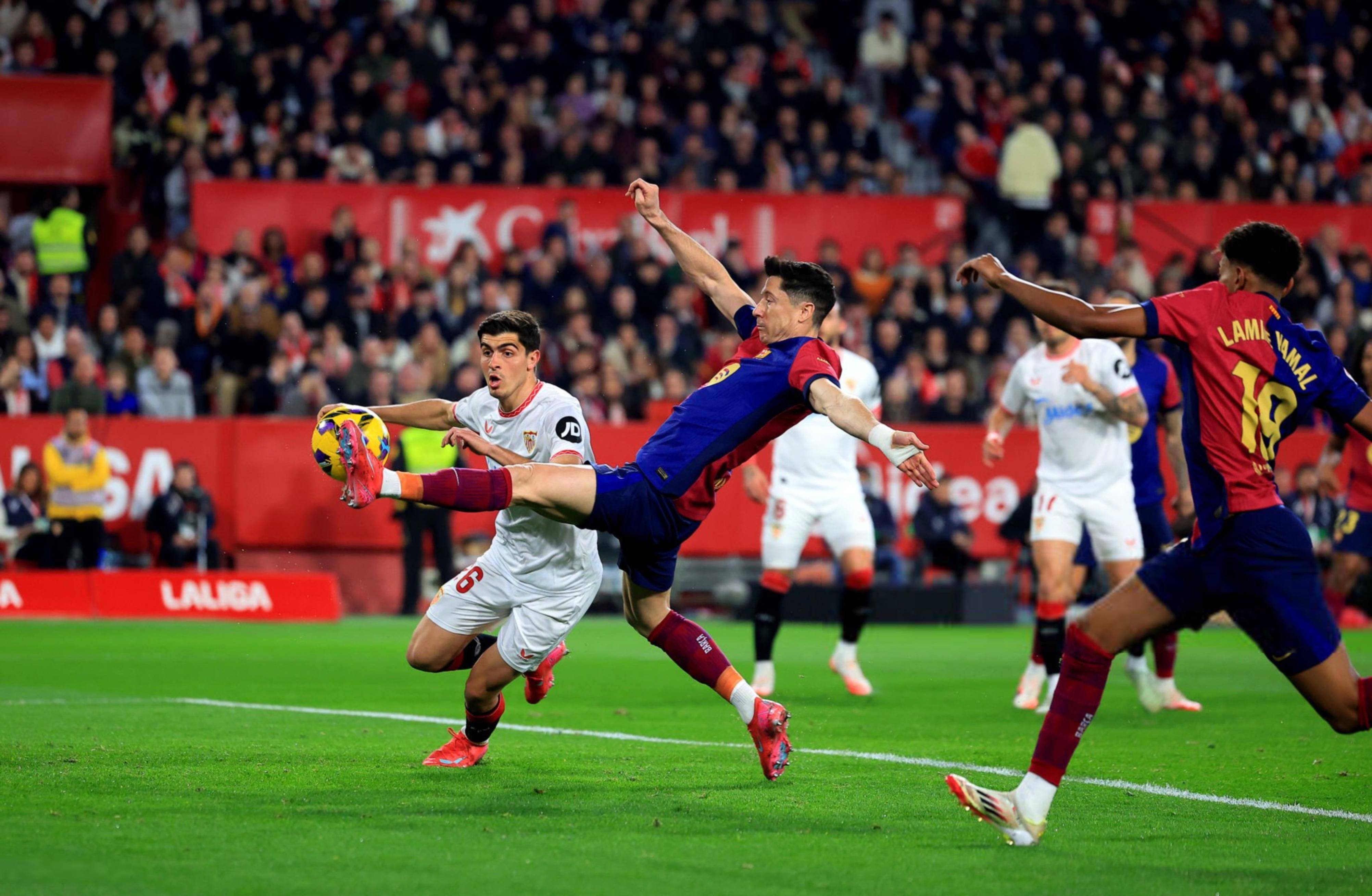 开云体育中国官网-巴塞罗那将在欧冠赛场对决皇马