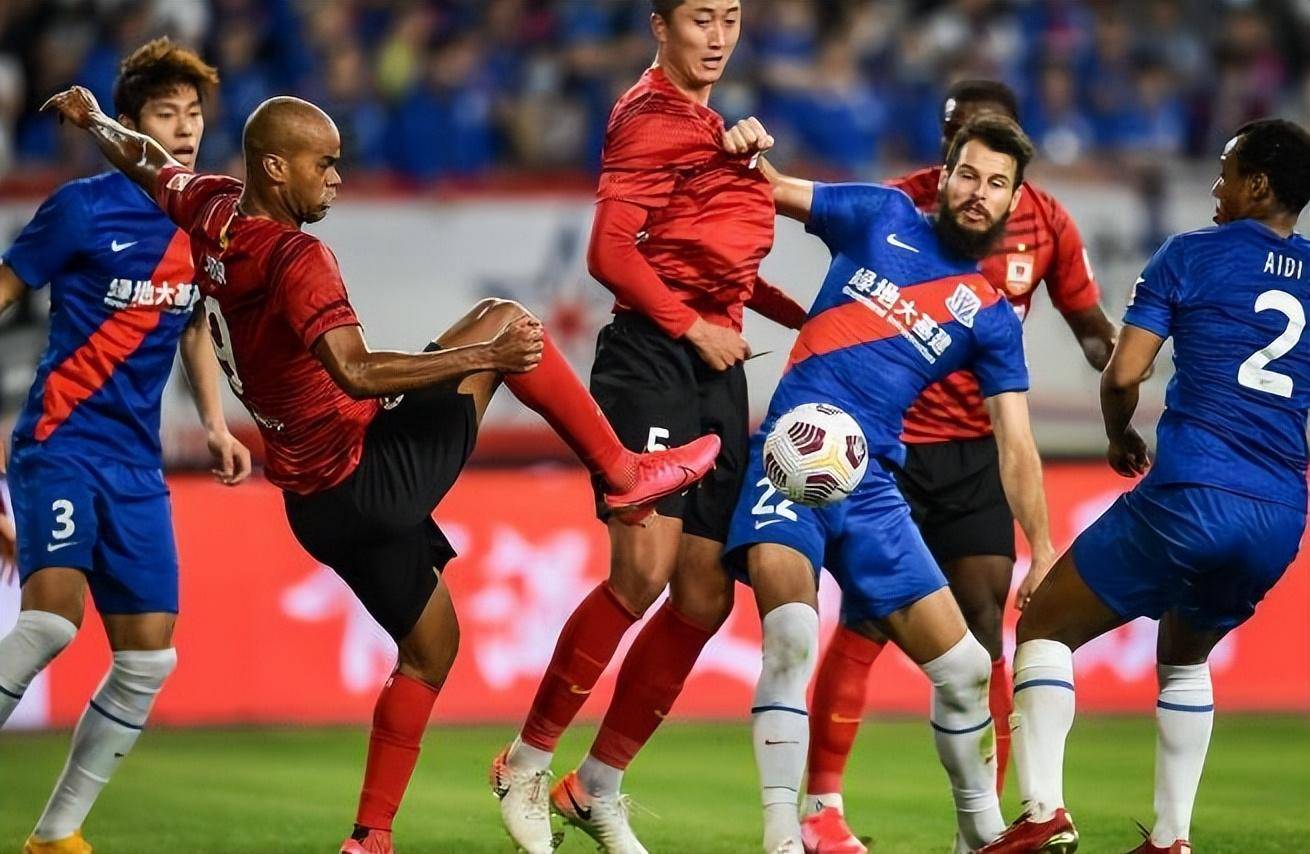 包含金特球员技术精湛体能出众为球队立下功勋的词条 包含金特球员技术精湛体能出众为球队立下功勋的词条