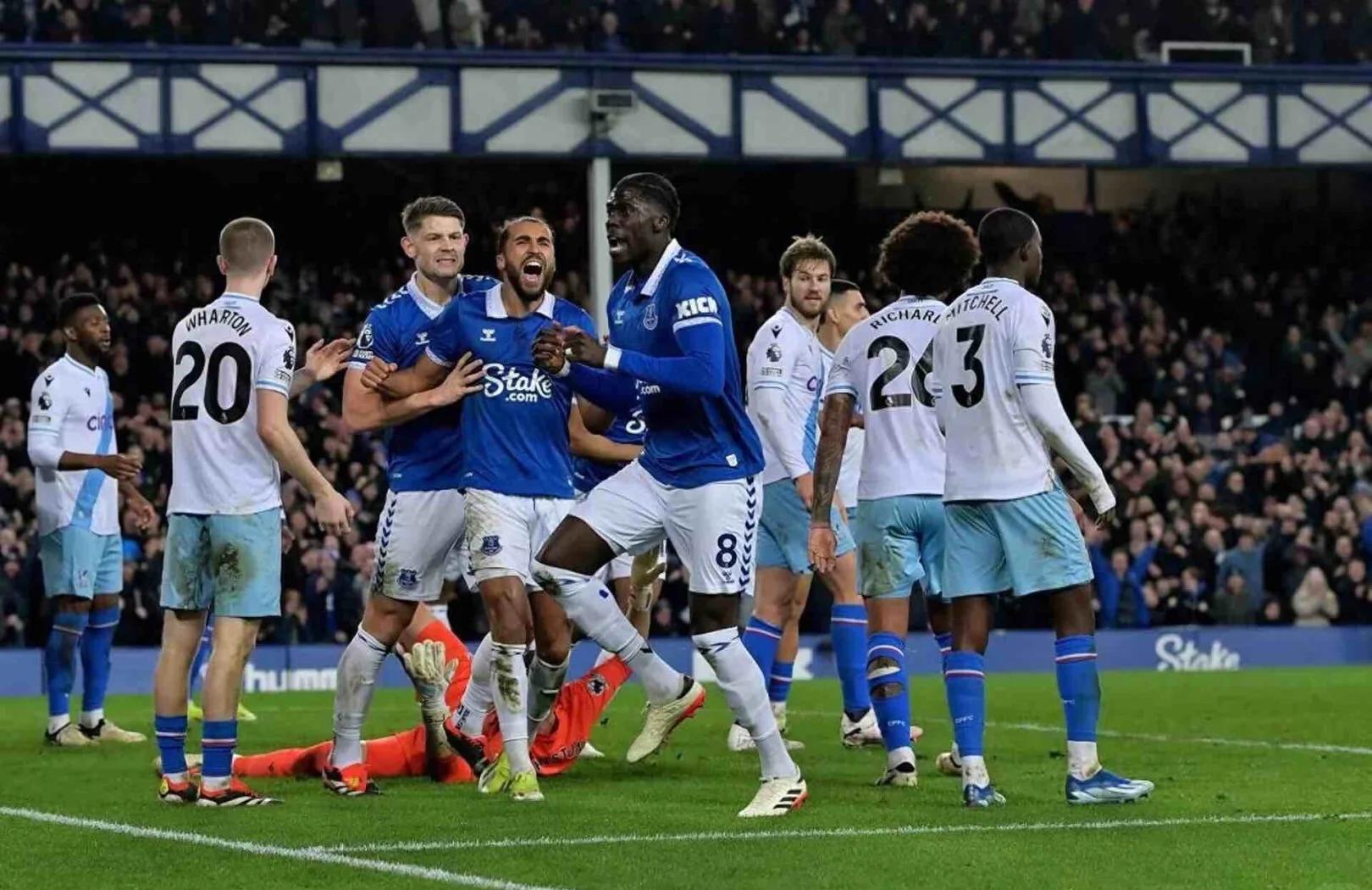 切尔西队员备战未来英超对决增进团结共赢的简单介绍 切尔西队员备战未来英超对决增进团结共赢的简单介绍