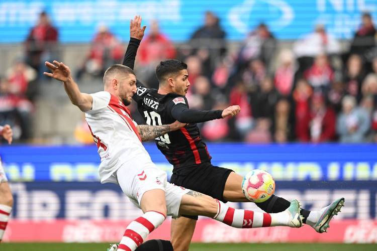 谢菲联主场战平，莱斯特城客场保持不败，积分榜稳定态势