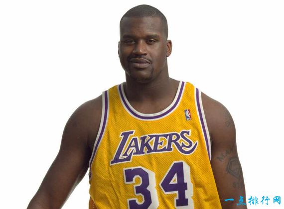 猛龙新秀沙奎尔奥尼尔闪耀首发表现出色 猛龙新秀沙奎尔奥尼尔闪耀首发表现出色