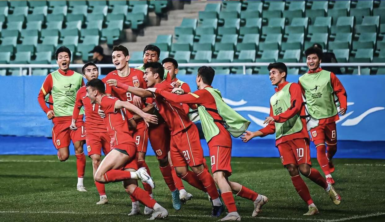 开云体育亚洲官网-关于国足队员发挥出色，携手挺进国际赛八强的信息