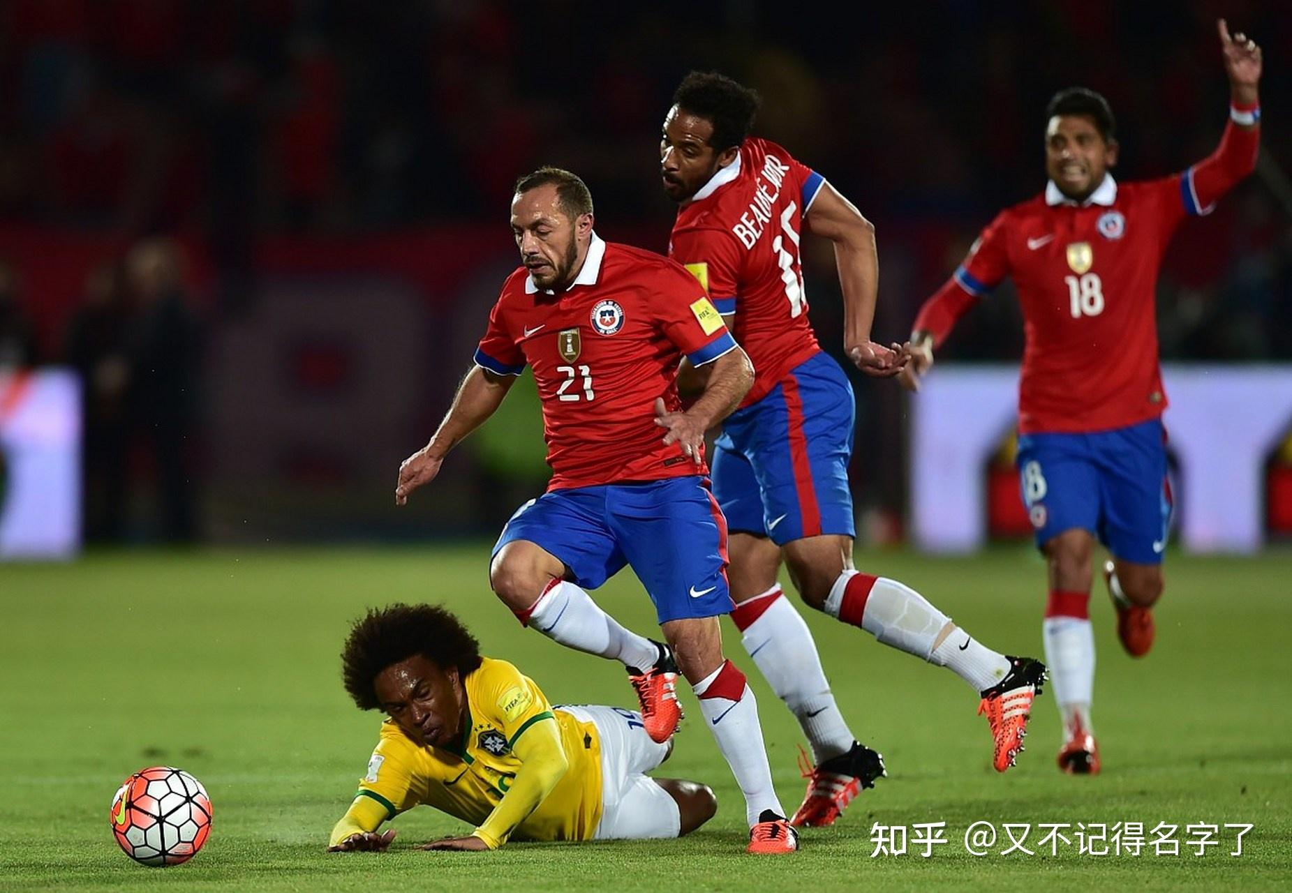 意大利小胜瑞典,欧预赛争夺激烈异常 意大利小胜瑞典,欧预赛争夺激烈异常