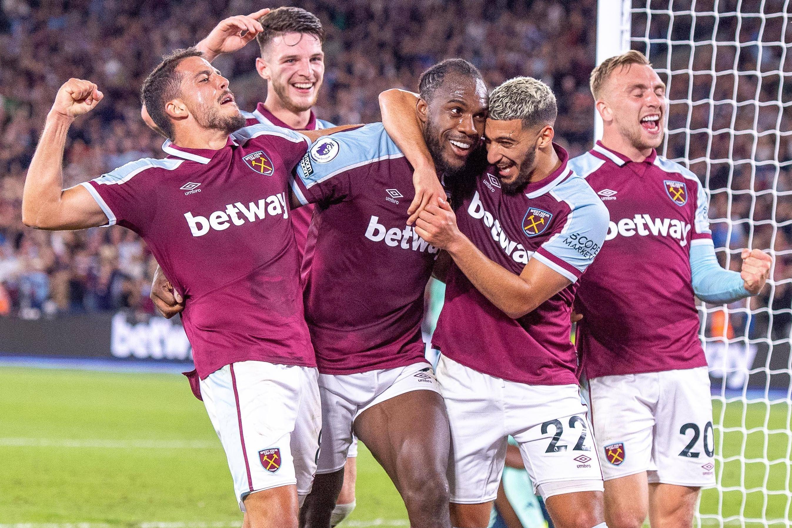 狼队主帅感叹比赛激烈度,球员需更拼命的简单介绍 狼队主帅感叹比赛激烈度,球员需更拼命的简单介绍