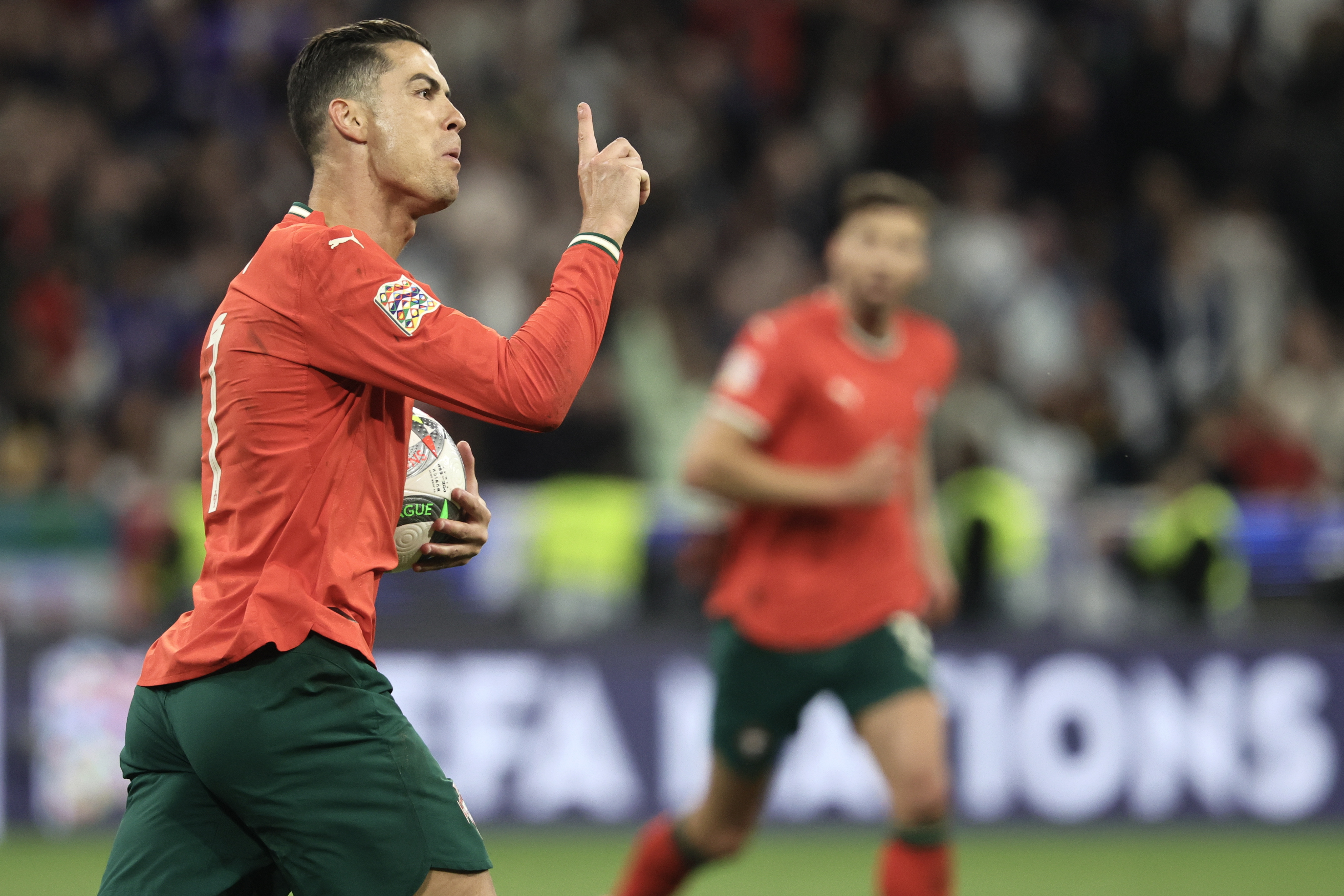 开云体育-葡萄牙国家队一波三折晋级八强