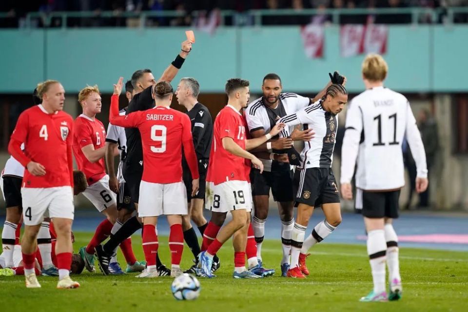 开云体育官网-荷兰将迎战摩洛哥，备战欧预赛大战