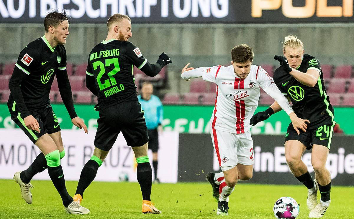 包含沃尔夫斯堡客场出击,逼近前四名的词条 包含沃尔夫斯堡客场出击,逼近前四名的词条