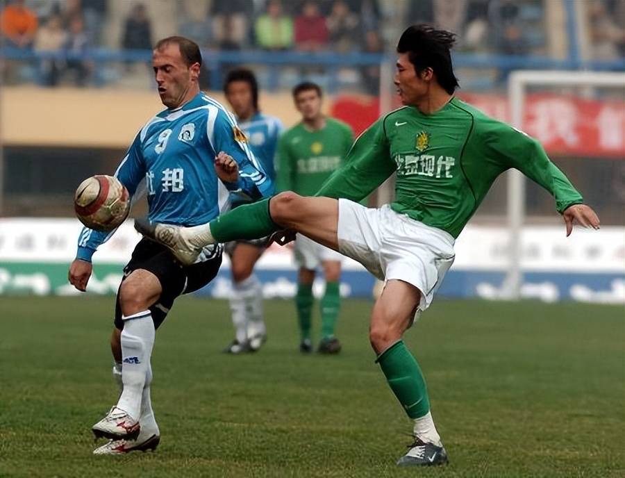 关于大连实德队备受期待,球迷寄望领军征战的信息 关于大连实德队备受期待,球迷寄望领军征战的信息