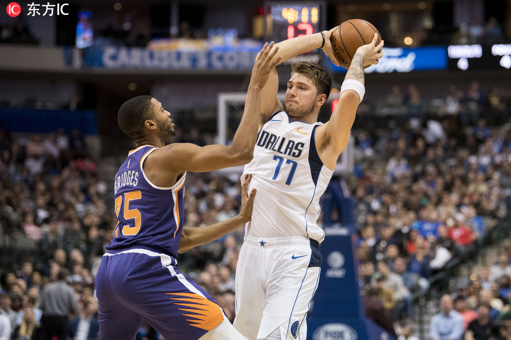 老鹰核心复出状态佳,三分神射带队取胜 老鹰核心复出状态佳,三分神射带队取胜